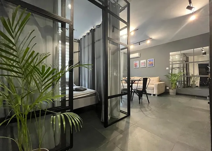 Sunset Aircon - Self Check-in 24h Апартаменты Вроцлав